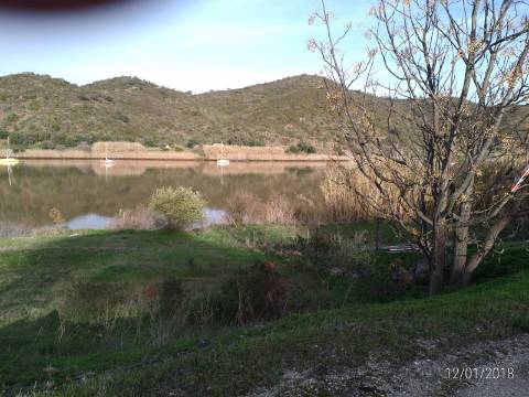 TERRENO RUSTICO COM 10.560 M2 - JUNTO AO RIO GUADIANA - LARANJEIRAS - ALCOUTIM
