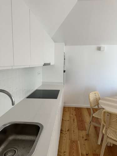 Apartamento T1 Novo, mobilado, anual, no Centro Pombalino de Vila Real de Santo António.
