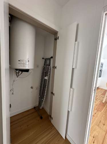 Apartamento T1 Novo, mobilado, anual, no Centro Pombalino de Vila Real de Santo António.