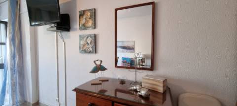 Apartamento T2 em Altura para arrendamento de Outubro a Maio