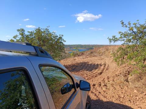 TERRENO RÚSTICO COM 20.000 M2 - VISTA LAGO - NO CERRO DO ENHO EM CASTRO MARIM - ALGARVE
