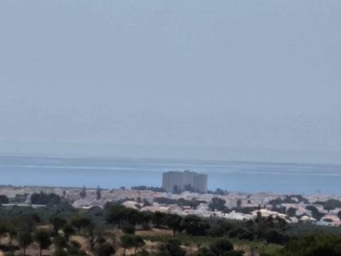 RUINA COM TERRENO - COM PIP APROVADO PARA MORADIA T3 COM PISCINA - VISTA MAR - VILA NOVA DE CACELA - VRSA - ALGARVE