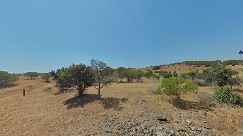 RUINA COM TERRENO - COM PIP APROVADO PARA MORADIA T3 COM PISCINA - VISTA MAR - VILA NOVA DE CACELA - VRSA - ALGARVE