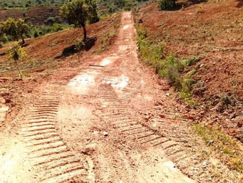 Terreno Rústico com Poço