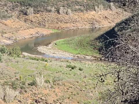 TERRENO RÚSTICO COM 7.560 M2 - NA BARRAGEM DO BELICHE - CASTRO MARIM - ALGARVE