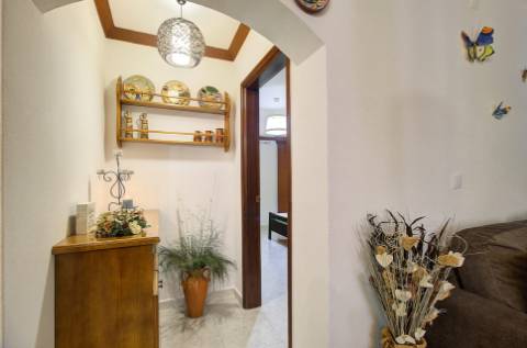 Moradia T2 Disponível para Arrendamento de Outubro a Junho