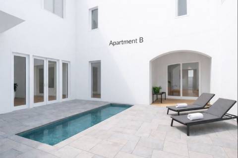 Encantador apartamento T2 com 89 m2 em um edifício Pombalino de grande valor histórico.