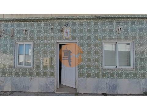 MORADIA PARA RECUPERAR EM SÃO BARTOLOMEU DO SUL - CASTRO MARIM - ALGARVE