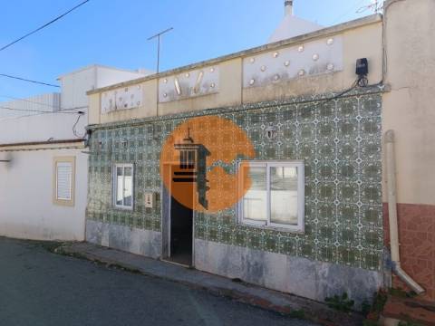 MORADIA PARA RECUPERAR EM SÃO BARTOLOMEU DO SUL - CASTRO MARIM - ALGARVE