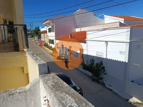 MORADIA PARA RECUPERAR EM SÃO BARTOLOMEU DO SUL - CASTRO MARIM - ALGARVE
