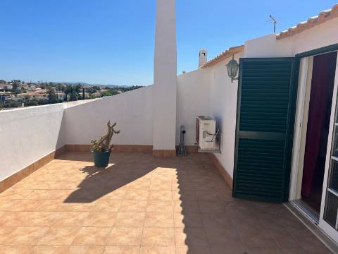 Fantástica Moradia com Piscina para venda