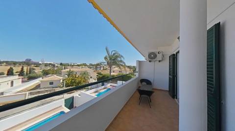 Fantástica Moradia com Piscina para venda