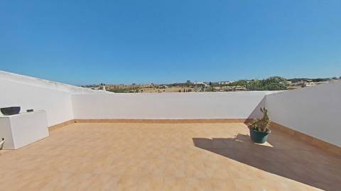 Fantástica Moradia com Piscina para venda