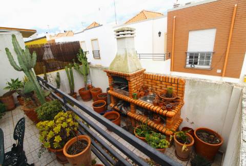 Moradia T2 Em Tavira Com Vista Mar