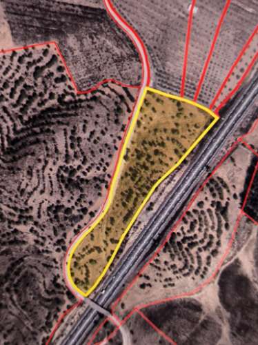 TERRENO RUSTICO COM 22.320 M2 - POSSIBILIDADE DE CONSTRUIR APOIO AGRÍCOLA - COM SOBREIROS - RIO SECO - CASTRO MARIM - ALGARVE