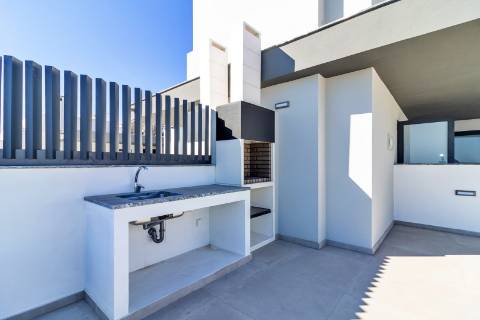 Excelente apartamento T2 com boas áreas, garagem e arrumo fechado em fase de construção no centro de Loulé.