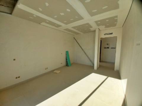 Excelente apartamento T2 com piscina, em fase de construção no centro de Almancil.