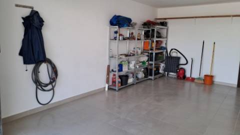 Apartamento T2, último andar, com um amplo terraço de 74.40 m2, Santa Luzia, Tavira