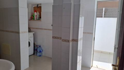 Apartamento T2, último andar, com um amplo terraço de 74.40 m2, Santa Luzia, Tavira