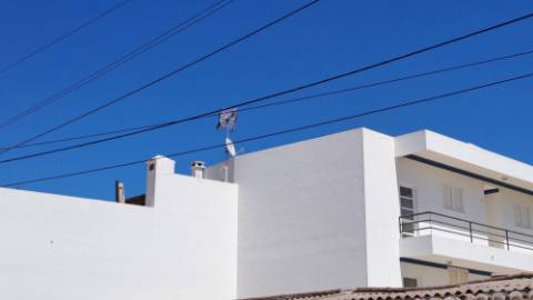 Apartamento T2, último andar, com um amplo terraço de 74.40 m2, Santa Luzia, Tavira