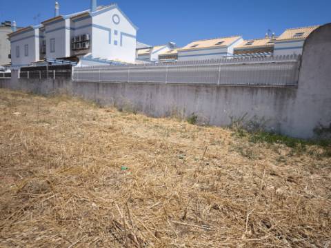 TERRENO URBANO COM 1720 M2 - PARA CONSTRUÇÃO - MORADIAS PREDIO - MANTA ROTA - VILA NOVA DE CACELA - VRSA
