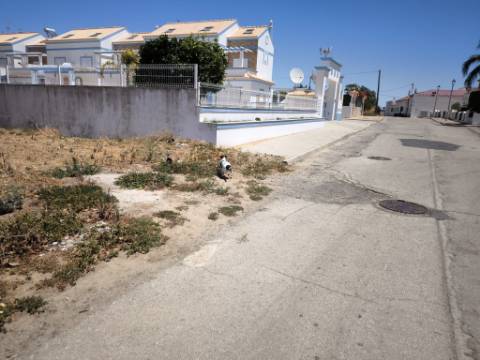 TERRENO URBANO COM 1720 M2 - PARA CONSTRUÇÃO - MORADIAS PREDIO - MANTA ROTA - VILA NOVA DE CACELA - VRSA