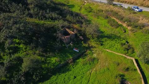 TERRENO RUSTICO COM 5.720 M2 - COM POÇO - CORTE DO GAGO - CASTRO MARIM - ALGARVE