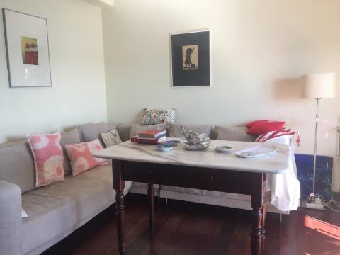 Apartamento T1 situado na primeira linha Rio Guadiana. Arrendamento de Outubro a Maio