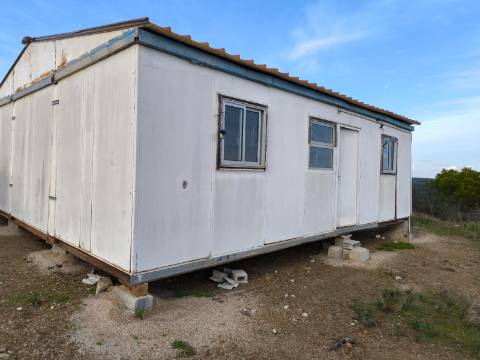 TERRENO COM 7.280 M2 - COM TERRAÇO - VISTA MAR - PRÓXIMO A CORTE DO GAGO - CASTRO MARIM - ALGARVE