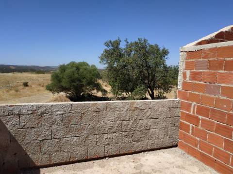 MORADIA - TURISMO - COM TERRENO DE 6 HECTARES NA ALDEIA DE SÃO MARTINHO - ALCOUTIM - ALGARVE