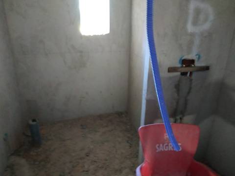 MORADIA - TURISMO - COM TERRENO DE 6 HECTARES NA ALDEIA DE SÃO MARTINHO - ALCOUTIM - ALGARVE