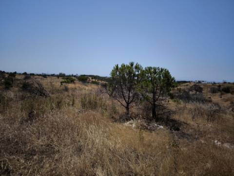 RUINA COM TERRENO - COM PIP APROVADO PARA MORADIA T3 COM PISCINA - VISTA MAR - VILA NOVA DE CACELA - VRSA - ALGARVE