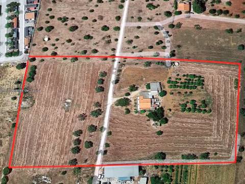 QUINTA RURAL T4 COM FURO - NORA - PRÓXIMO DA PRAIA EM CABANAS DE TAVIRA - ALGARVE