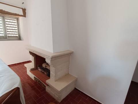 QUINTA RURAL T4 COM FURO - NORA - PRÓXIMO DA PRAIA EM CABANAS DE TAVIRA - ALGARVE