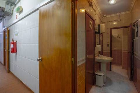 Fabrica e salão de Festas em Vila Real de António