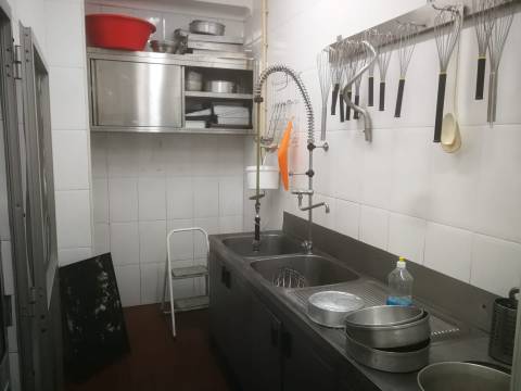 Fabrica e salão de Festas em Vila Real de António