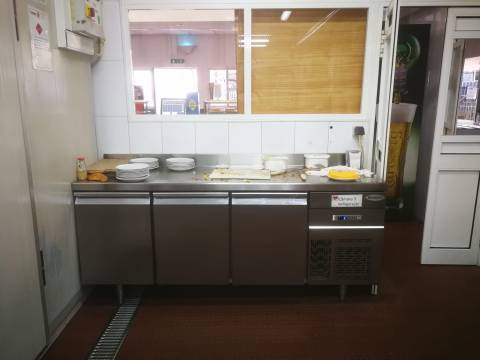 Fabrica e salão de Festas em Vila Real de António