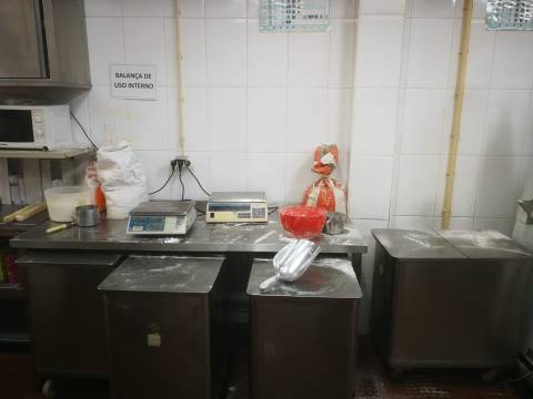 Fabrica e salão de Festas em Vila Real de António