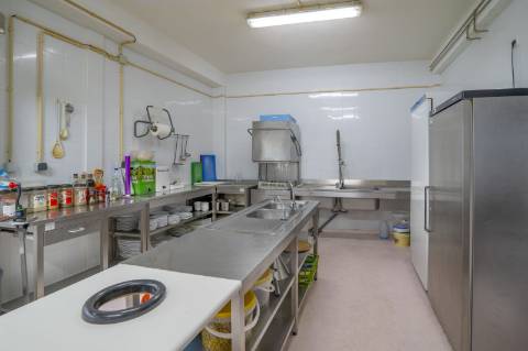 Fabrica e salão de Festas em Vila Real de António