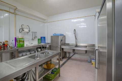 Fabrica e salão de Festas em Vila Real de António