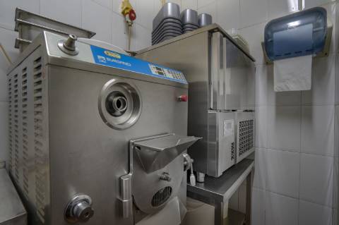 Fabrica e salão de Festas em Vila Real de António