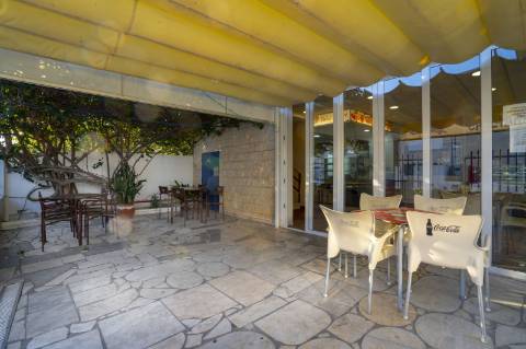 Fabrica e salão de Festas em Vila Real de António