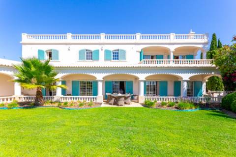 Moradia de Luxo em primeira linha na Ria Formosa