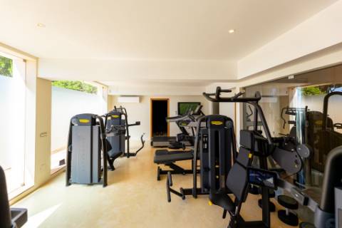 Moradia de Luxo em primeira linha na Ria Formosa