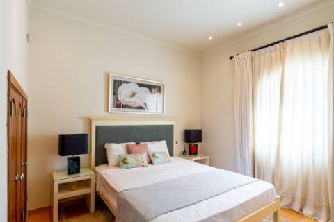 Moradia de Luxo em primeira linha na Ria Formosa