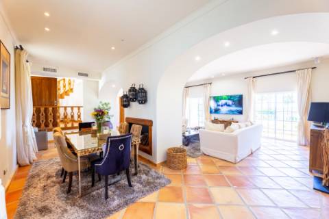 Moradia de Luxo em primeira linha na Ria Formosa