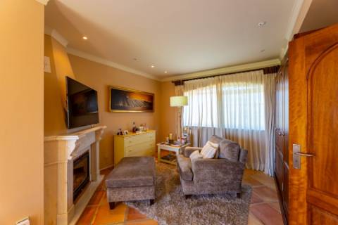 Moradia de Luxo em primeira linha na Ria Formosa