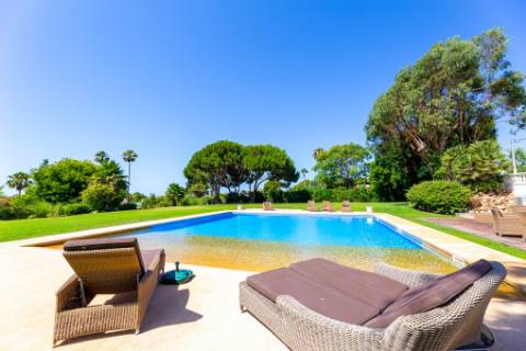 Moradia de Luxo em primeira linha na Ria Formosa