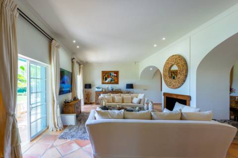 Moradia de Luxo em primeira linha na Ria Formosa