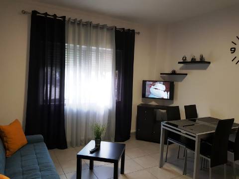 Apartamento T1 em Monte Gordo ( Outubro a Maio)